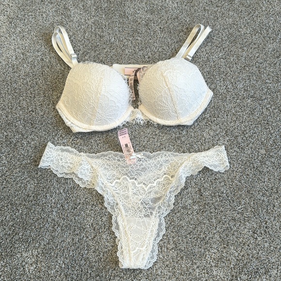 Victoria's Secret Other - 🛍️ NWT Victoria’s Secret Matching Push Up Bra & Lace Thong Set